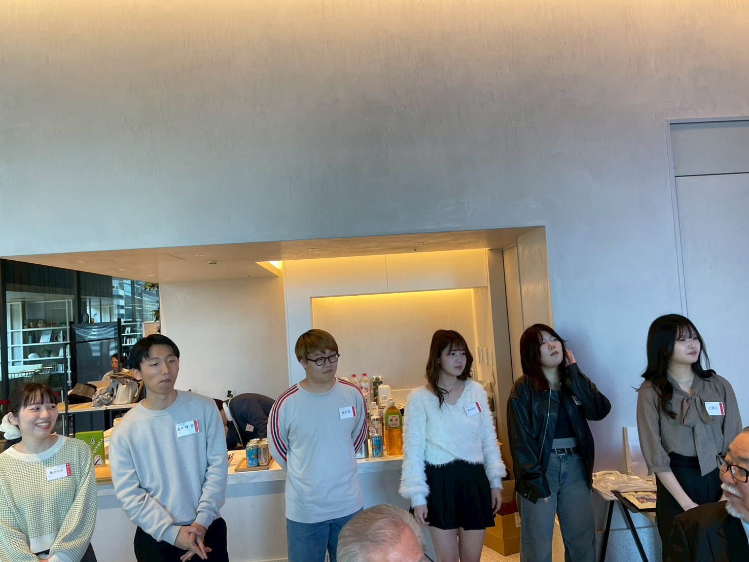 会場整理後の残席者記念写真