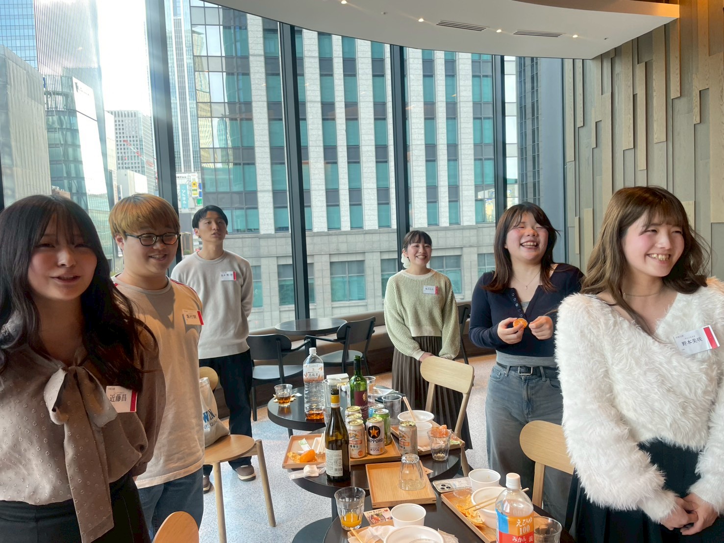 会場整理後の残席者記念写真