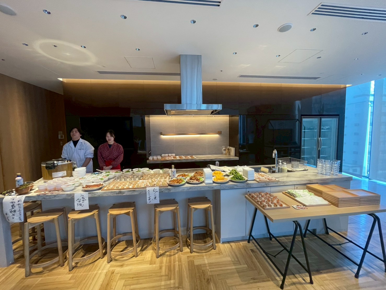 会場整理後の残席者記念写真